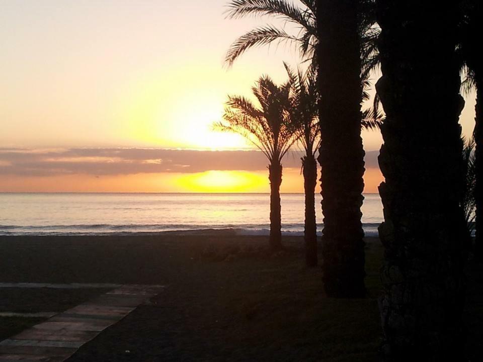 Ferienwohnung Santa Ana La Carihuela Torremolinos Exterior foto